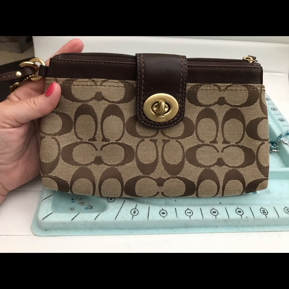Vintage Coach Clutch/Wallet